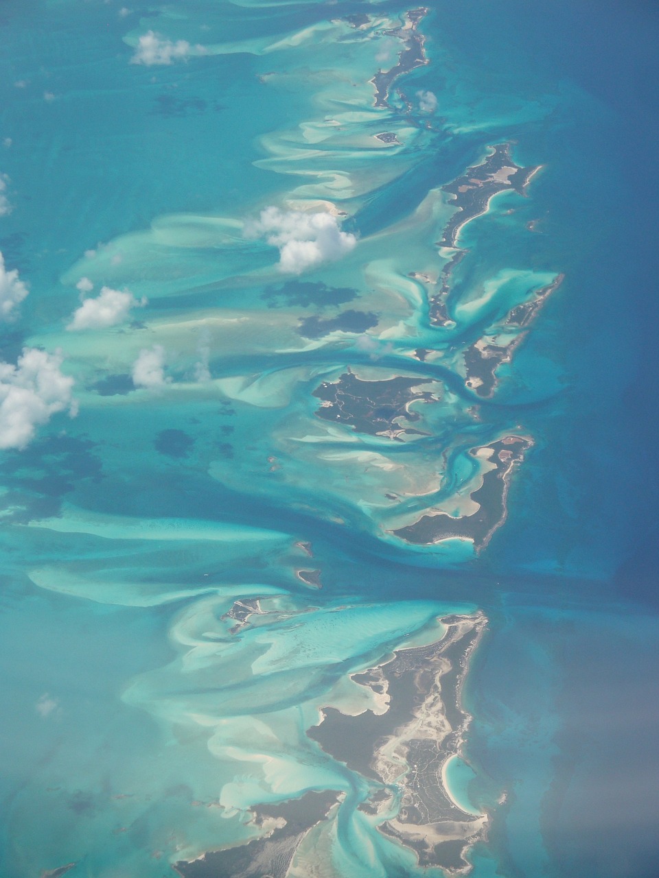 L'âme des Caraïbes : voyage à travers l'évolution émotionnelle de la mode