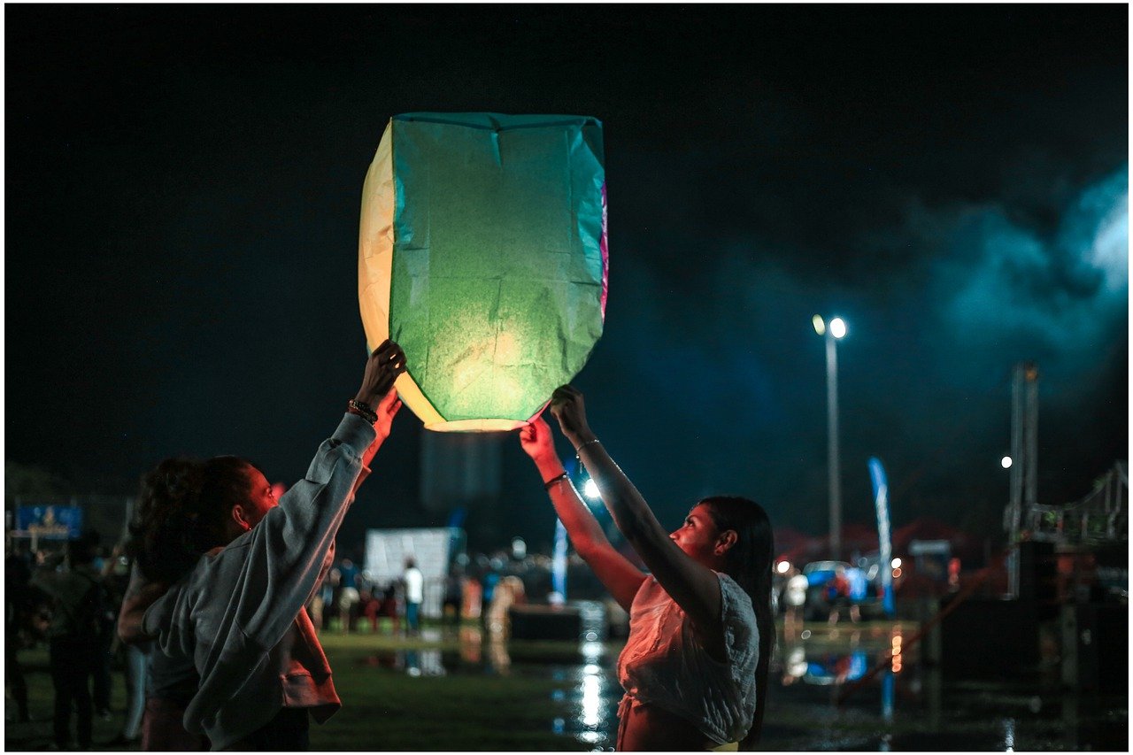 Les festivals : célébrations de la joie et des émotions partagées